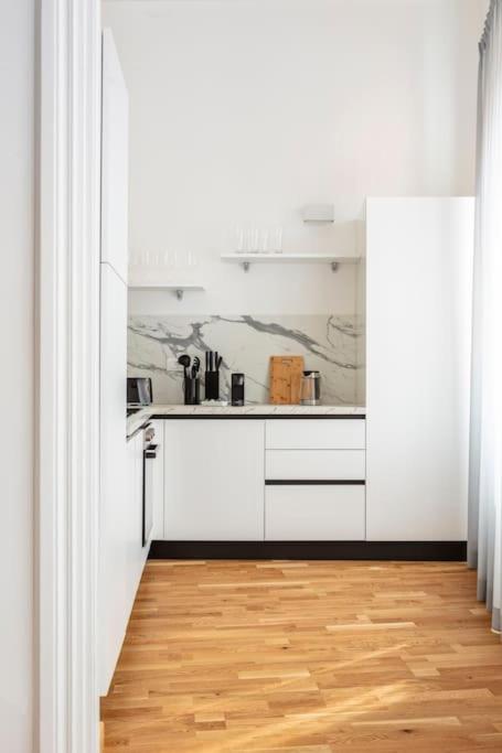 Apartamento Sjr Luxury Trevi Fountain Roma