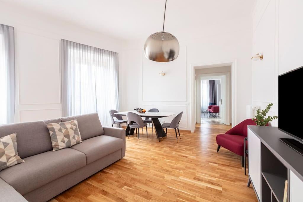 Sjr Luxury Trevi Fountain Apartamento *
